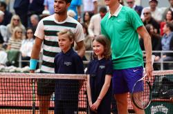 开云体育登录-包含日本网球队完胜欧洲网球队，阿尔卡拉斯完成帽子戏法的词条