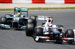 开云体育官网-索伯车队险胜梅赛德斯，佩雷兹扛起全队