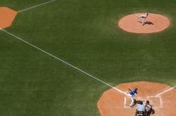 开云体育在线-中场织网者，费德里科·巴尔韦德如何成为皇马对阵马竞的节奏唯一主宰