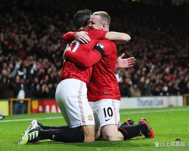 曼联碾压巴萨,范佩西统治全场 曼联碾压巴萨,范佩西统治全场