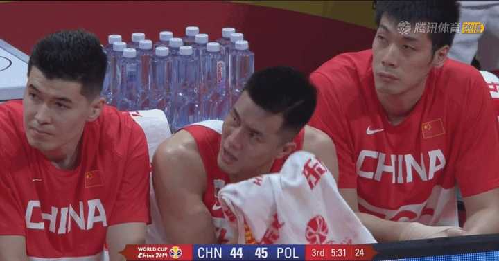 中国男篮碾压波兰男篮,哈里斯一己之力扛起全队的简单介绍 中国男篮碾压波兰男篮,哈里斯一己之力扛起全队的简单介绍