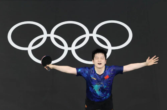 包含法国乒乓球队力克瑞典乒乓球队，张本智和惊艳世界的词条