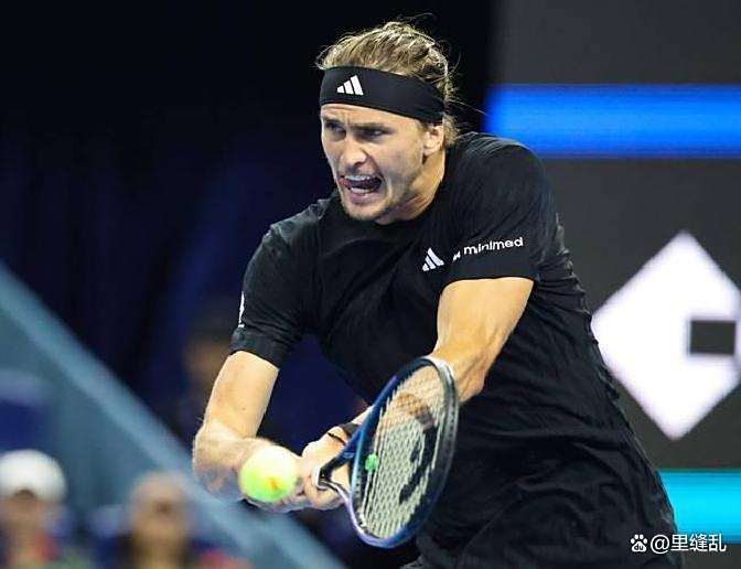 英国网球队绝杀美国网球队，兹维列夫一己之力扛起全队