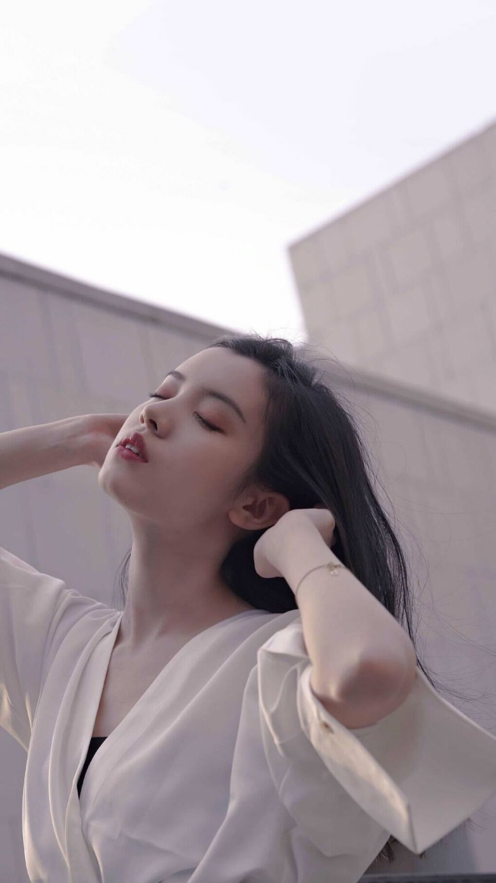 广厦队击溃凯尔特人，当乔治的关键先生之名响彻波士顿