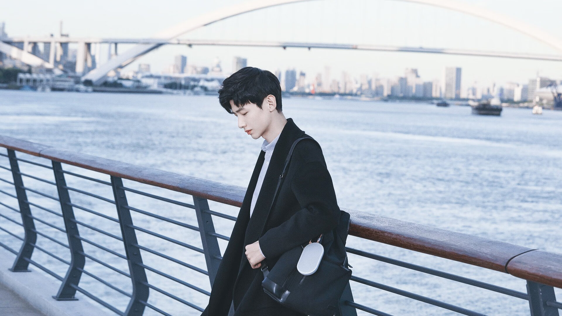 辽宁队封锁火箭队，拉梅洛连续得分拉开差距—跨洋对决的篮球传奇